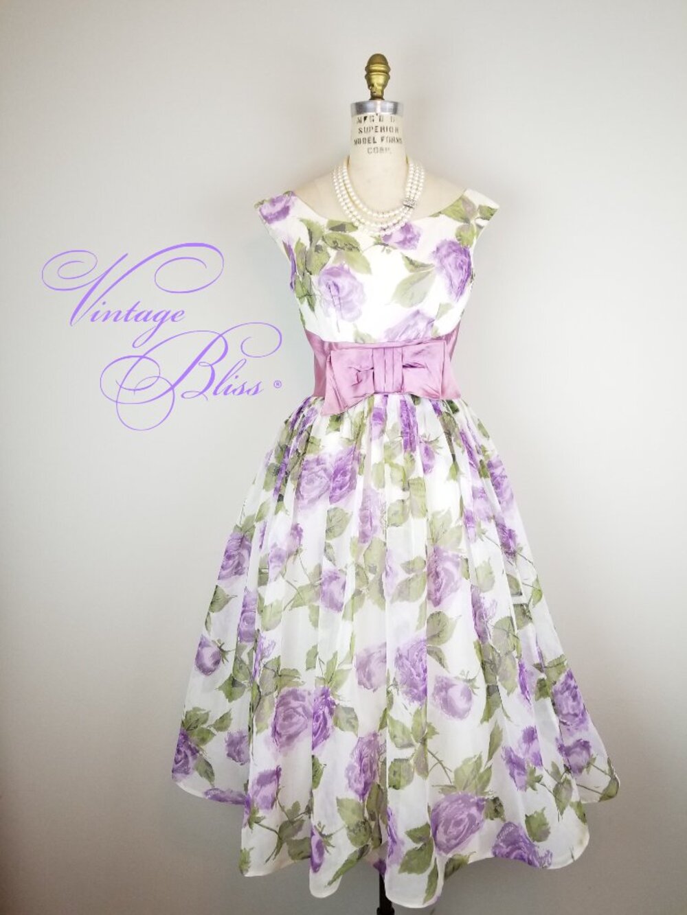 Gorgeous Vintage 1950's Lavender Rose Garden Chiffon Party Dress with Full Skirt